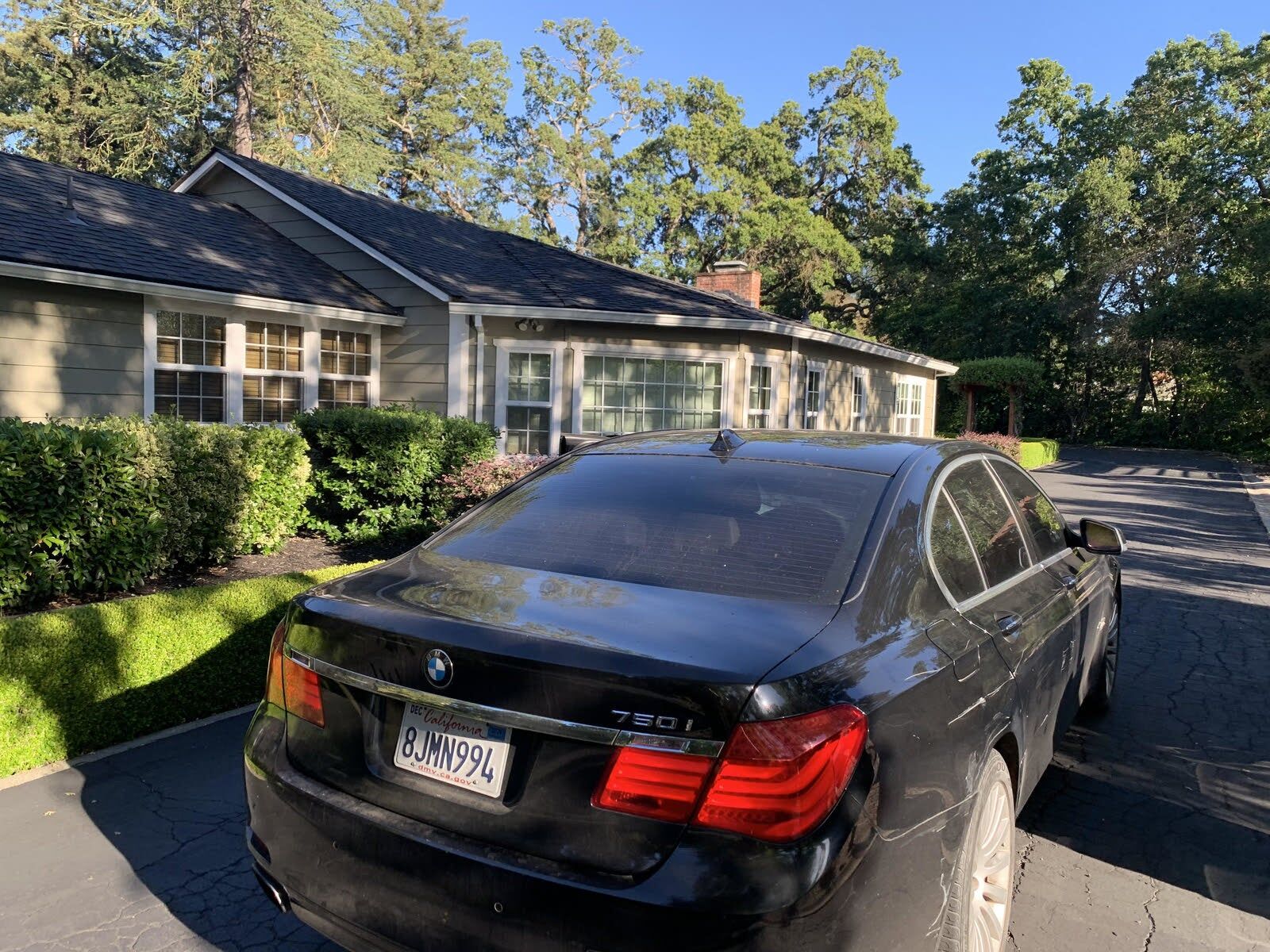 BMW 750i