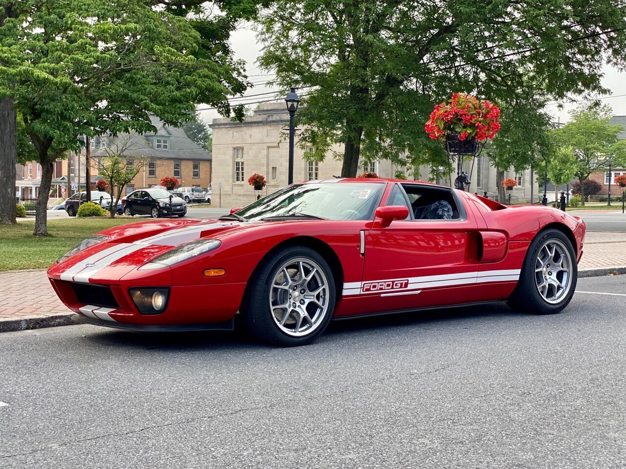 2005 FORD GT