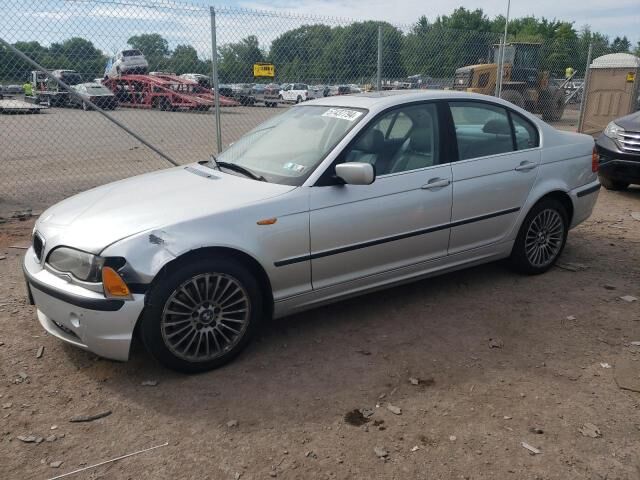 BMW 330i