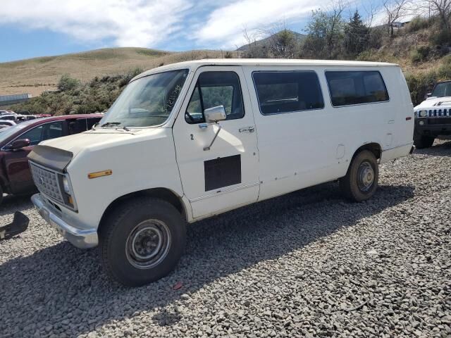 Ford E-350