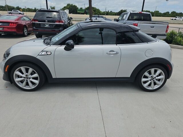 MINI Cooper Coupe