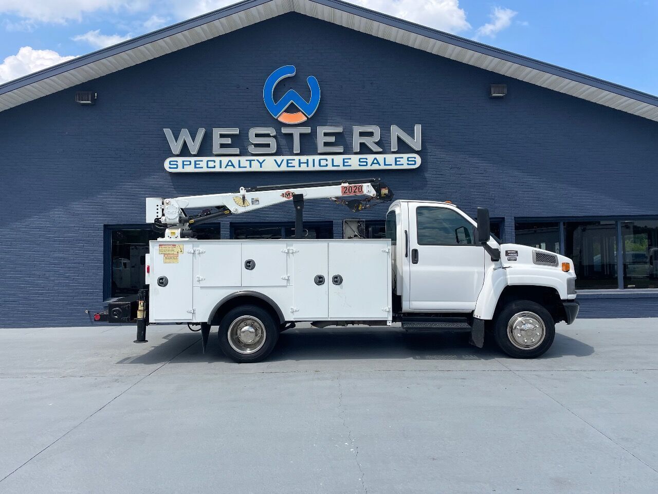 GMC C4