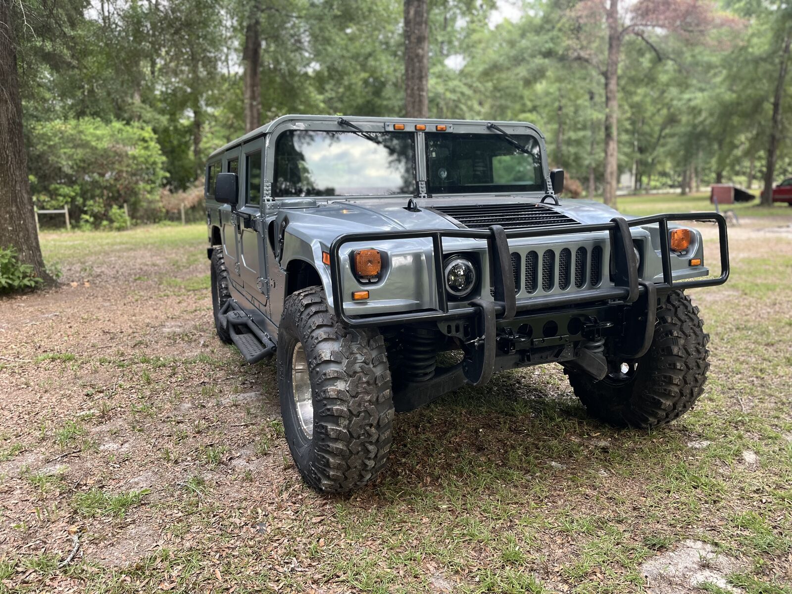 HUMMER H1