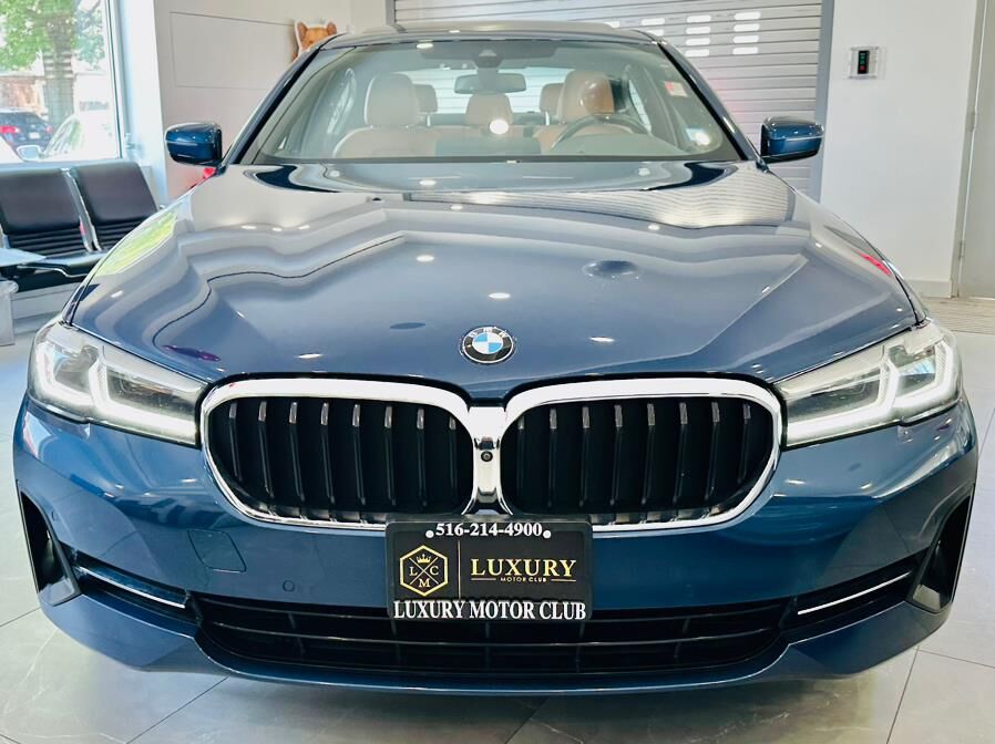 2021 BMW 530i