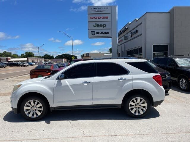 2011 CHEVROLET Equinox