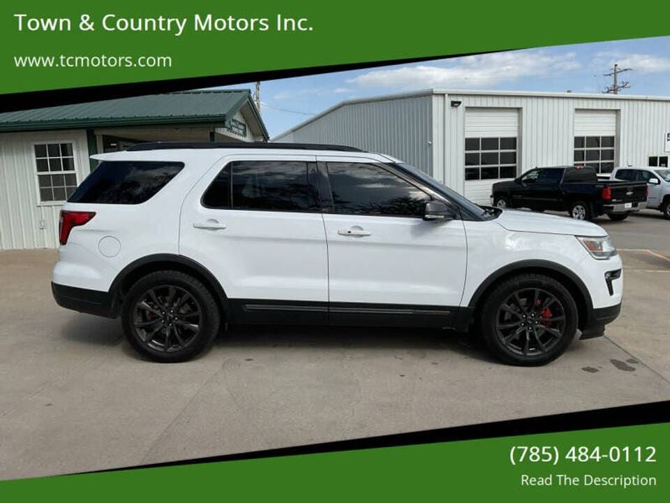2018 FORD Explorer
