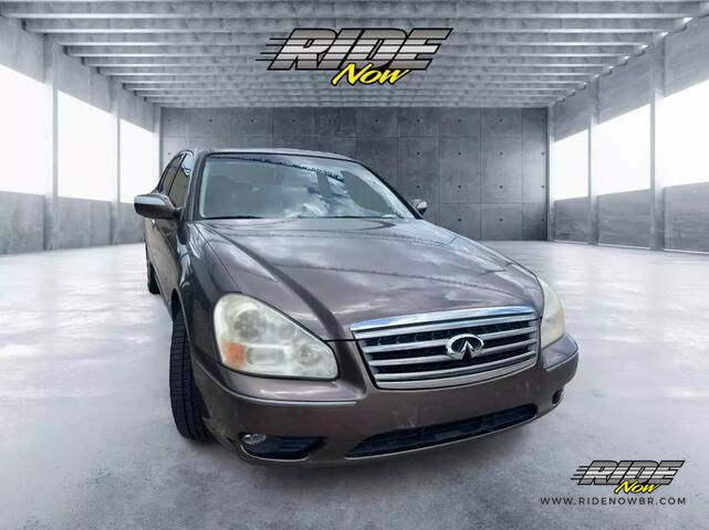 Infiniti Q45