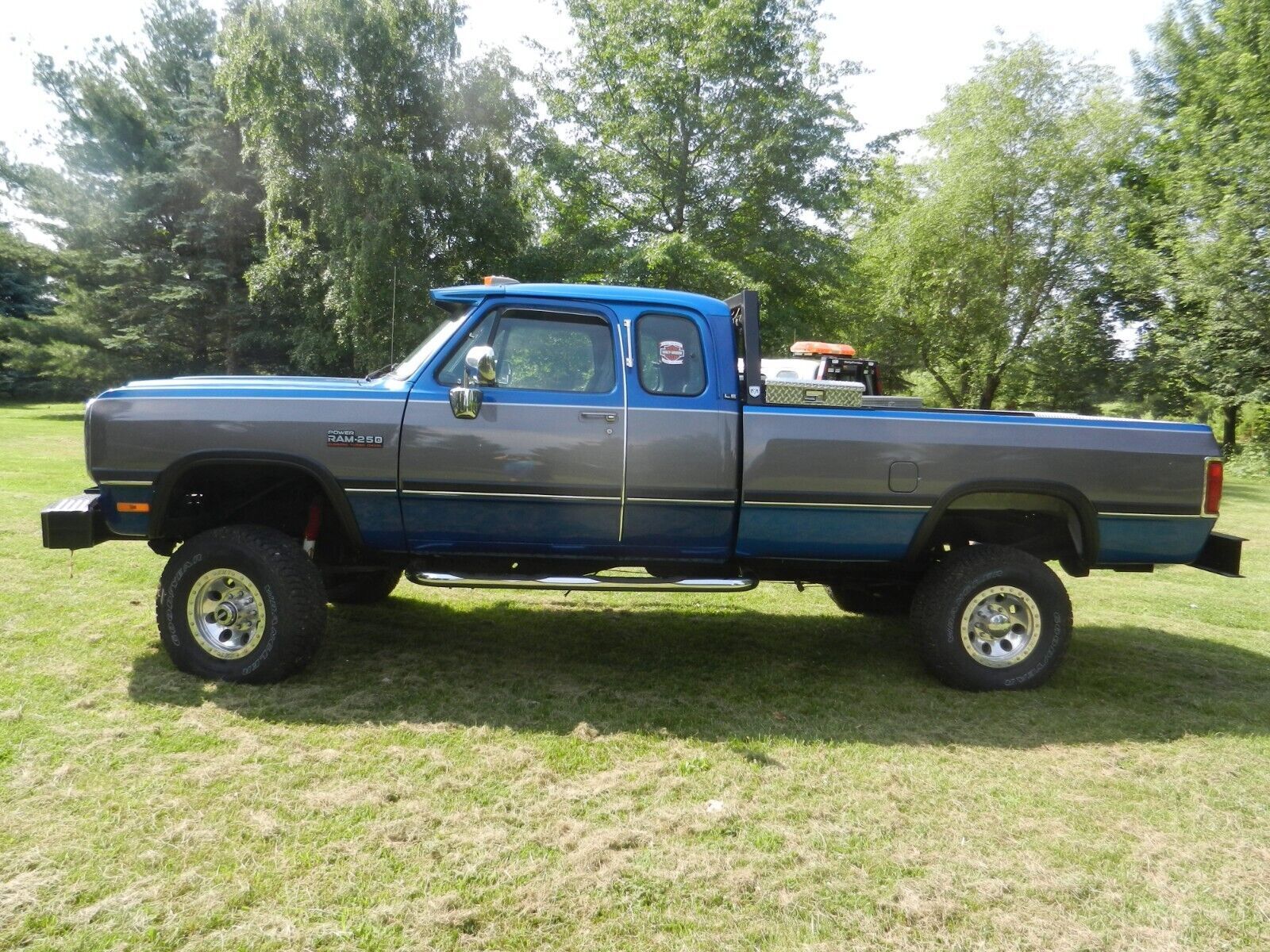 Dodge W-Series