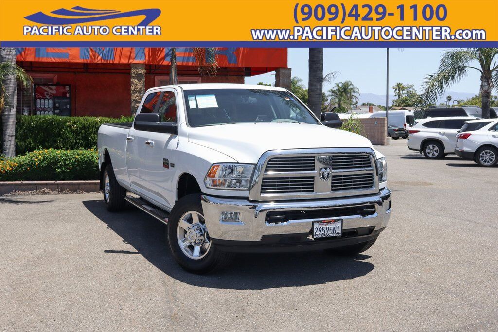 2012 DODGE Ram