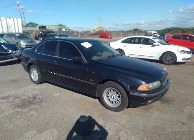 BMW 528i