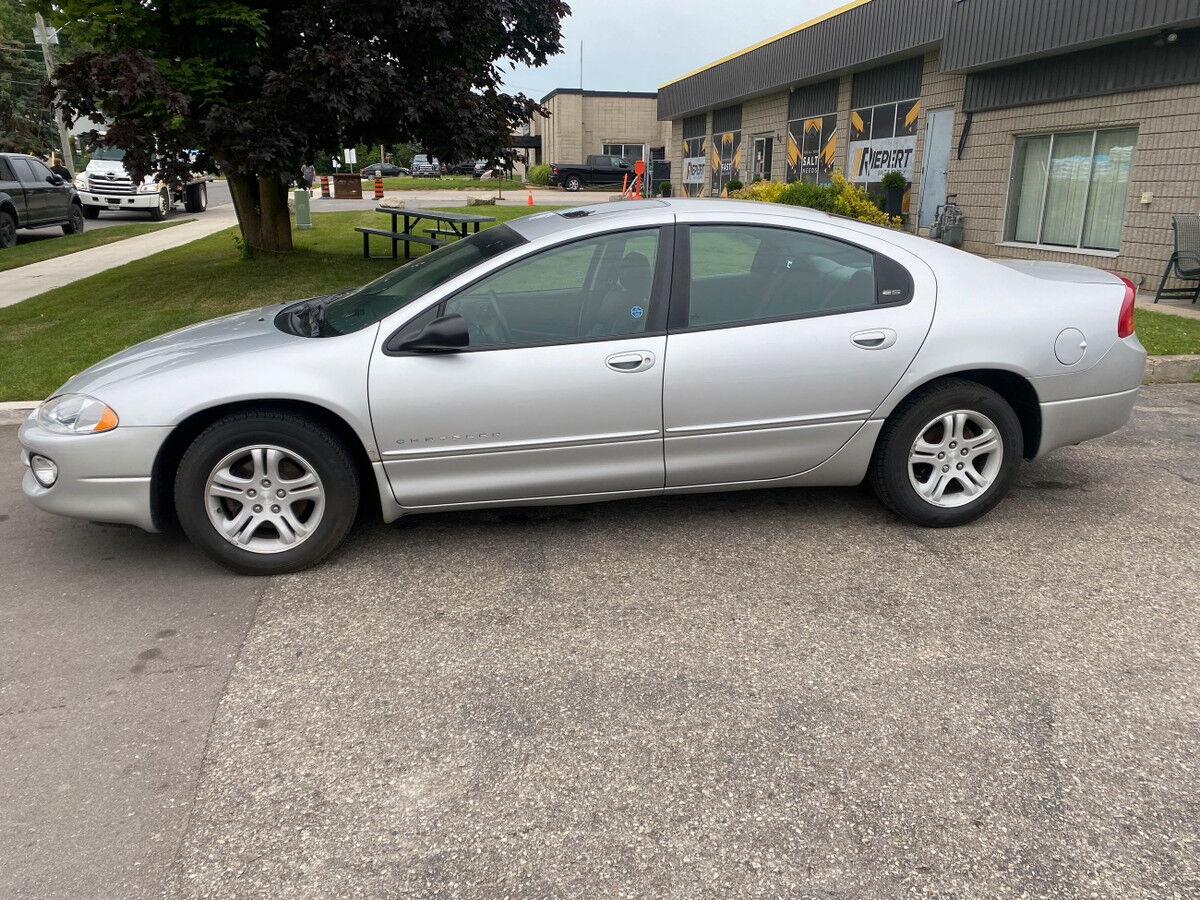 Chrysler Intrepid