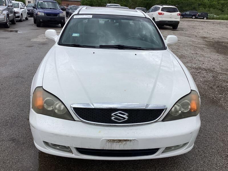 Suzuki Verona