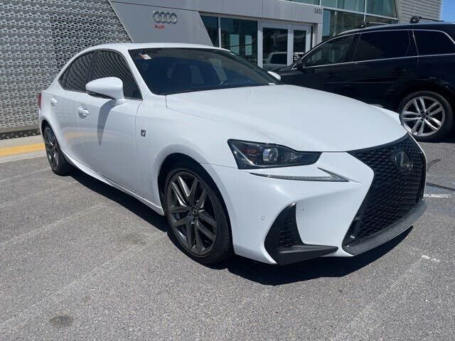 2018 Lexus IS