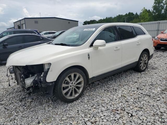 Lincoln MKT