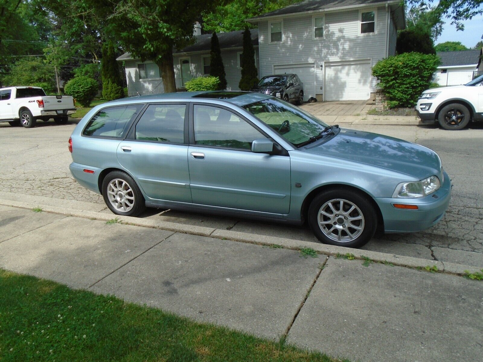 Volvo V40