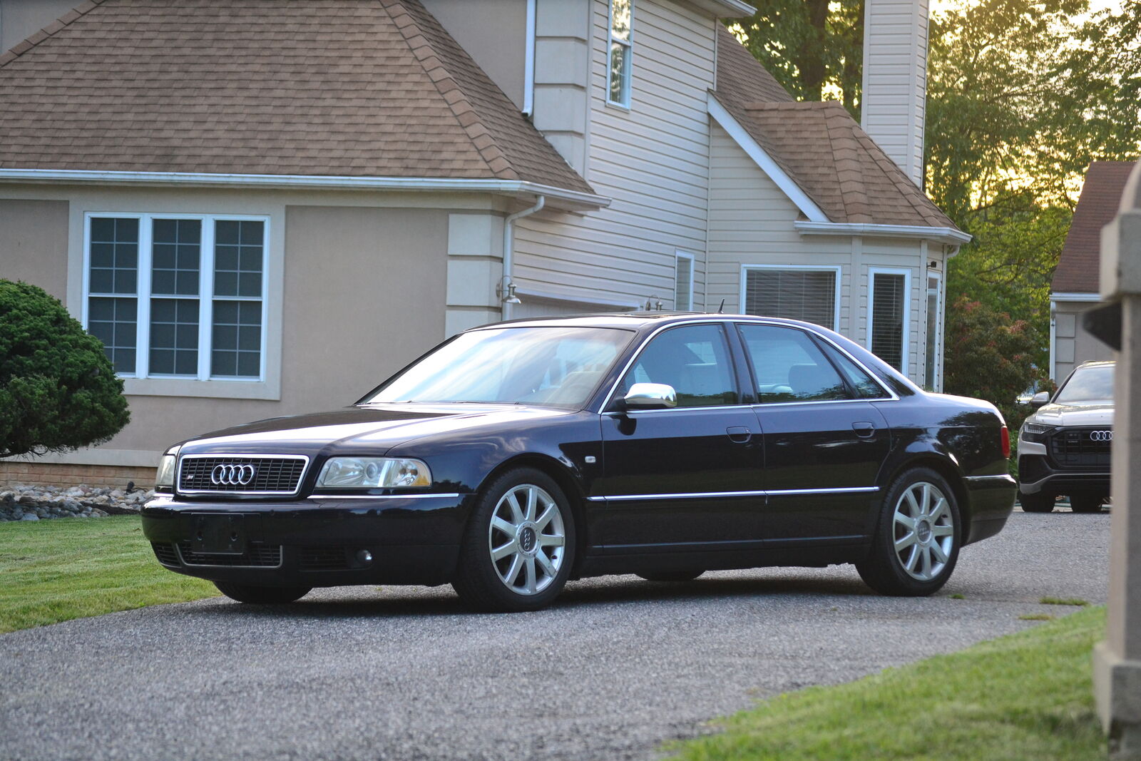 Audi S8