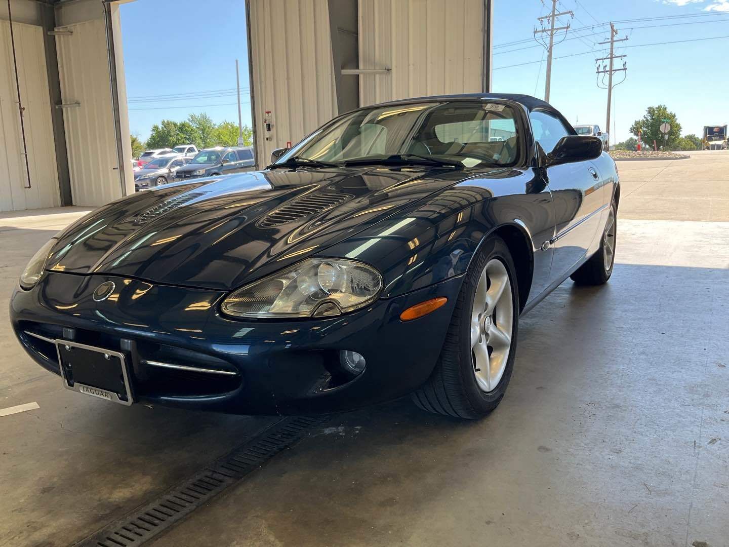 Jaguar XK8