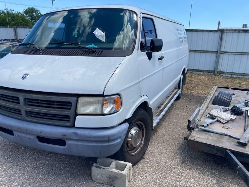 Dodge Ram Van