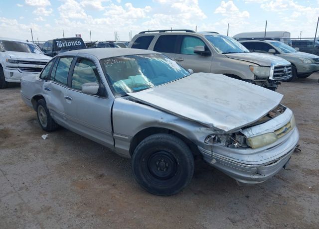 Ford Crown Victoria