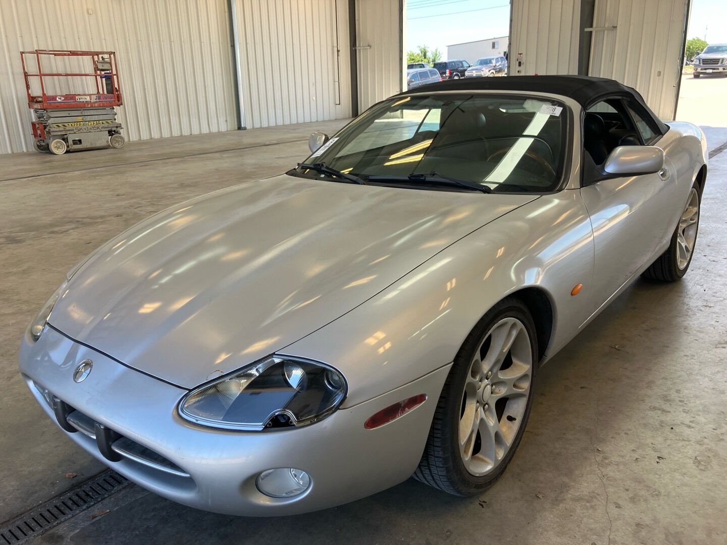 Jaguar XK8
