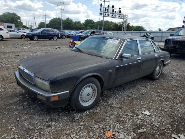 Jaguar Vanden Plas