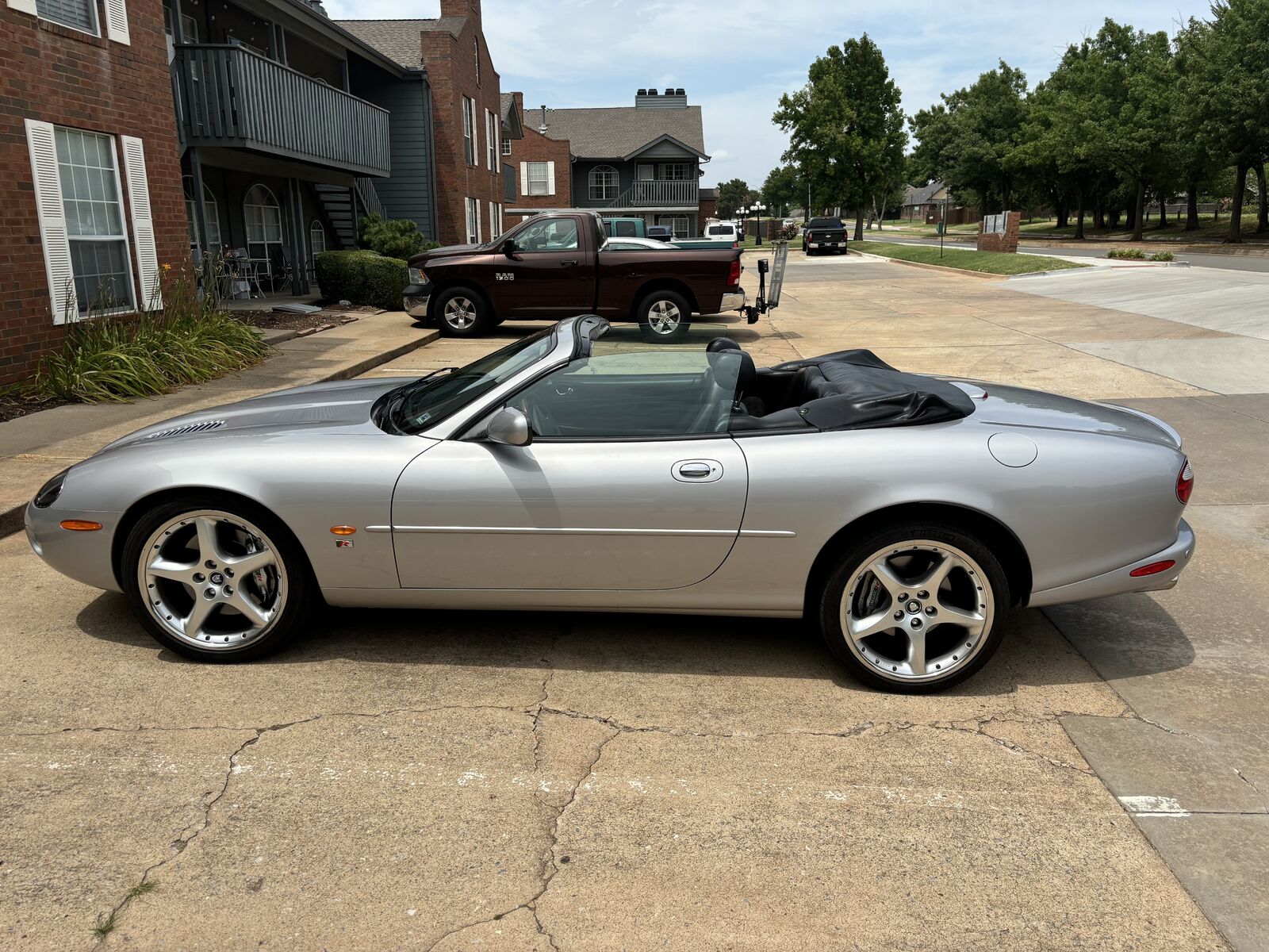 Jaguar XK