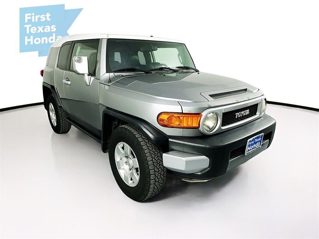 Toyota FJ Cruiser