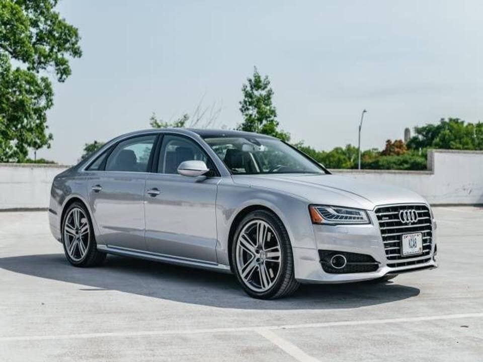 Audi A8