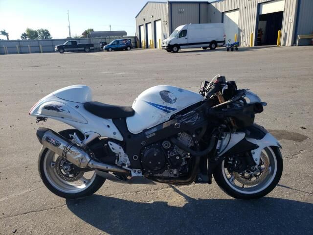 Suzuki GSX1300R