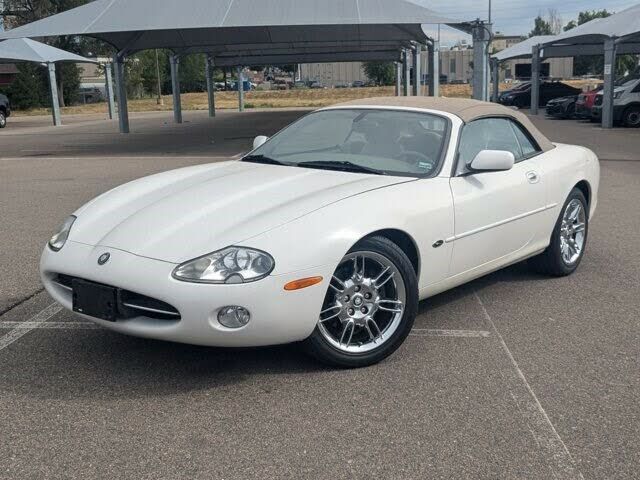 Jaguar XK8
