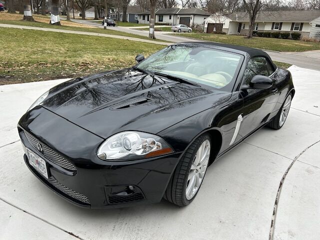 Jaguar XK