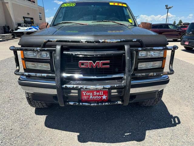 GMC Suburban