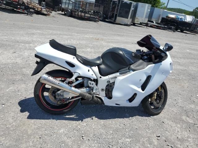 Suzuki GSX1300R