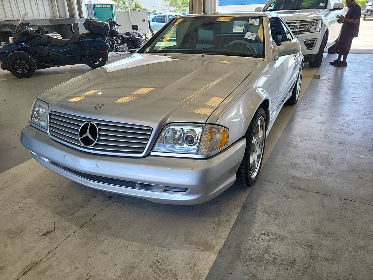 Mercedes-Benz SL-Class