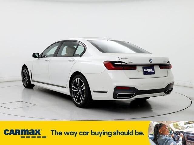 2021 BMW 750i