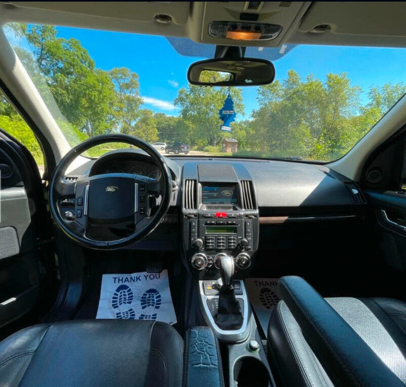 Land Rover LR2