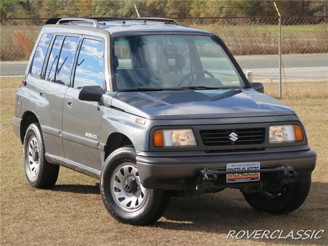 Suzuki Sidekick