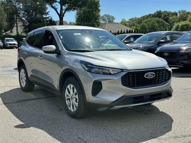 2024 FORD Escape