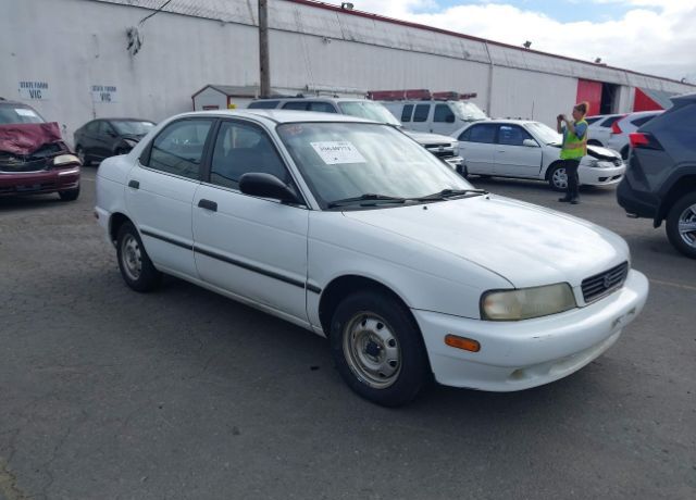 Suzuki Esteem