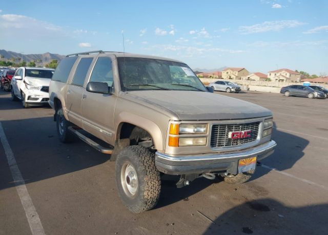 GMC Suburban