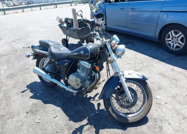 Suzuki GZ250K
