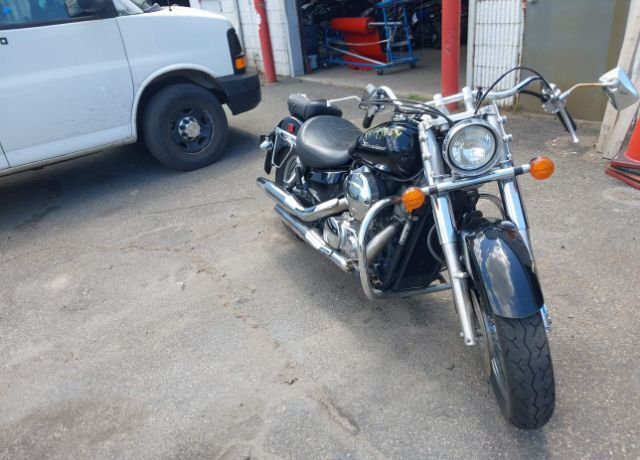 Honda VT750 (Shadow Aero)
