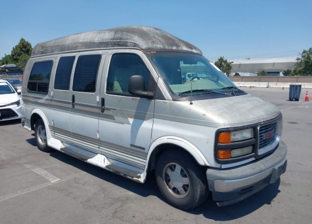 GMC Savana
