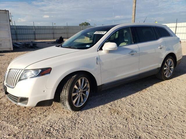 Lincoln MKT
