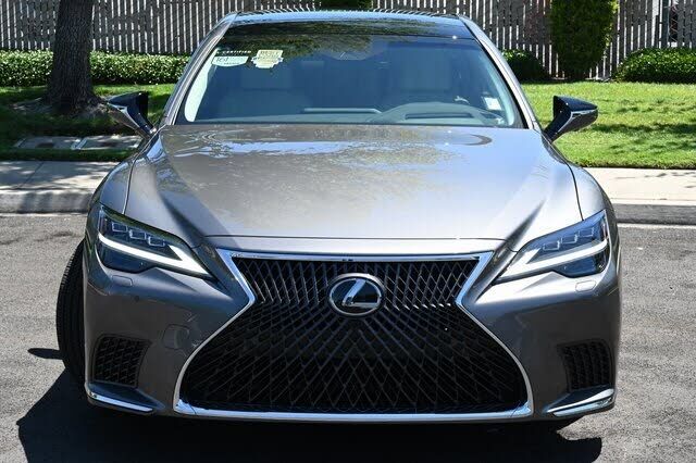 2023 Lexus LS