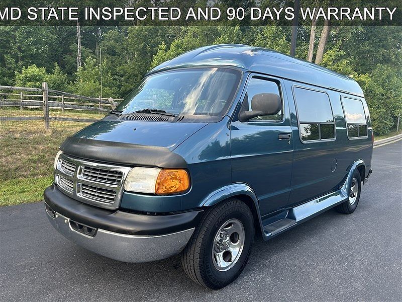 Dodge Ram Van
