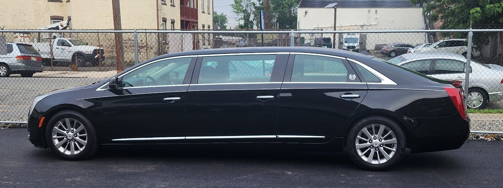 Cadillac Stretch Limousine