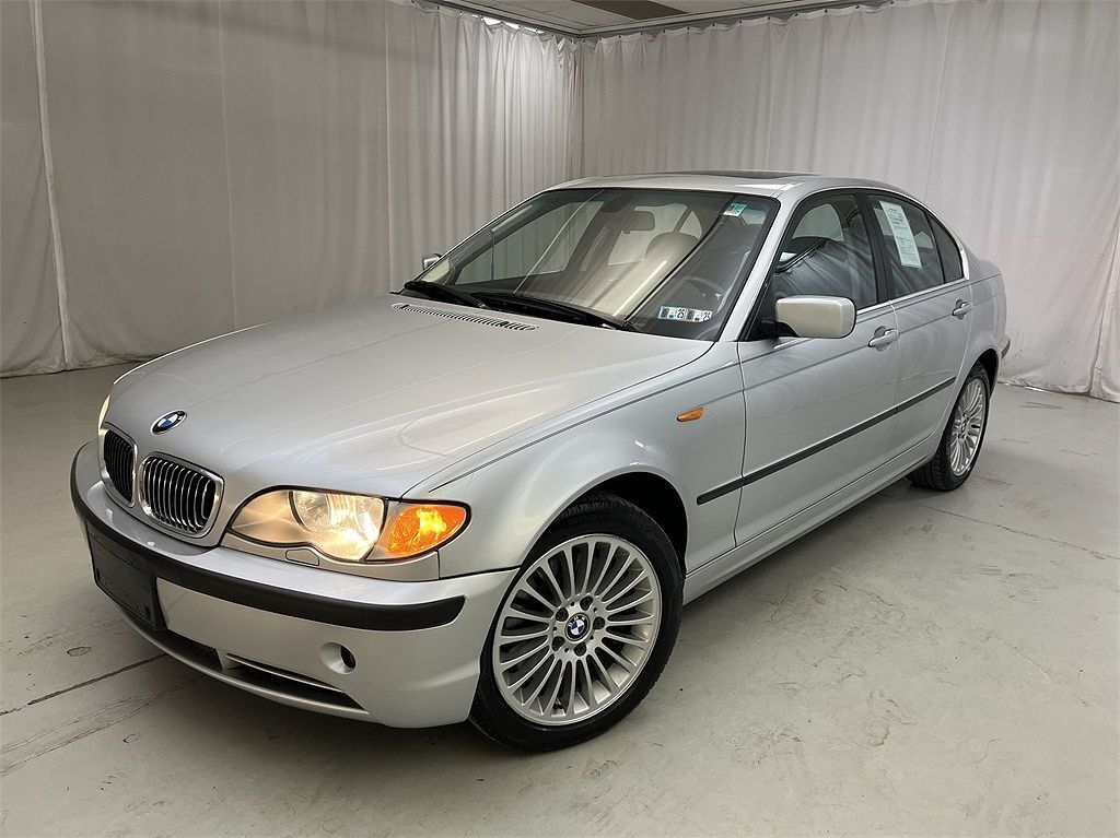 BMW 330i