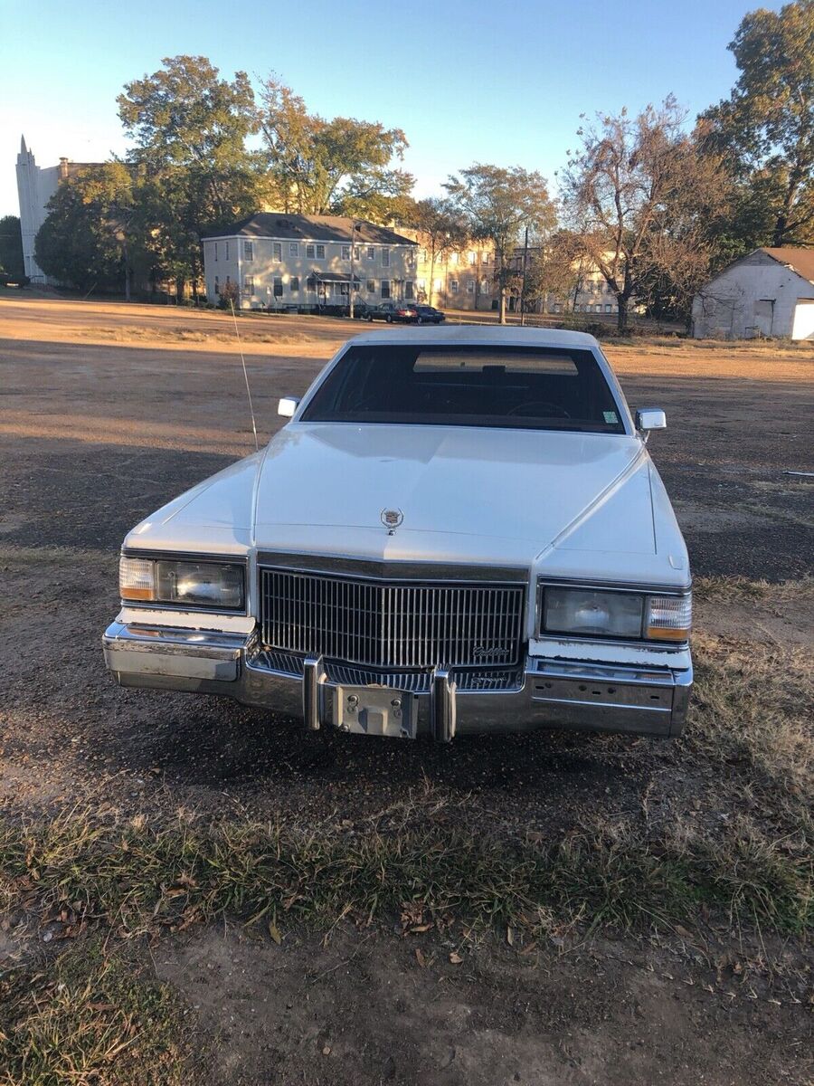 Cadillac Brougham