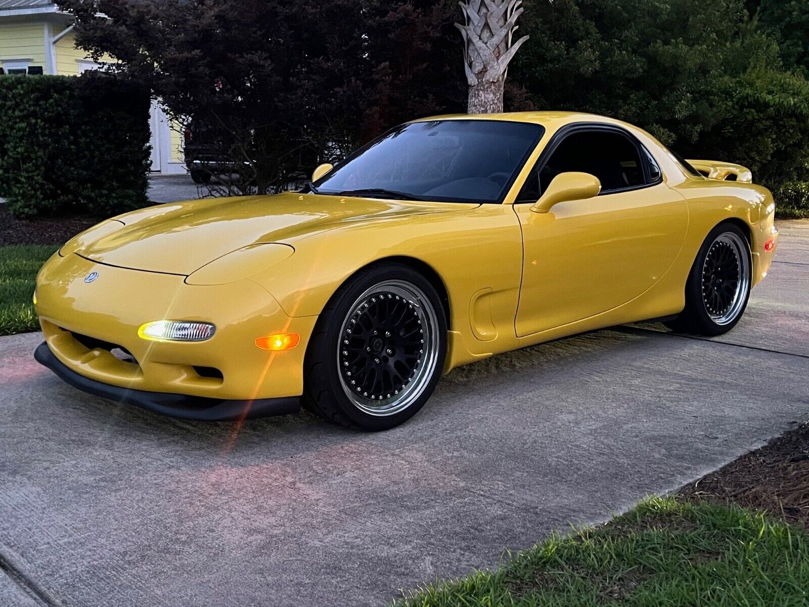Mazda RX-7
